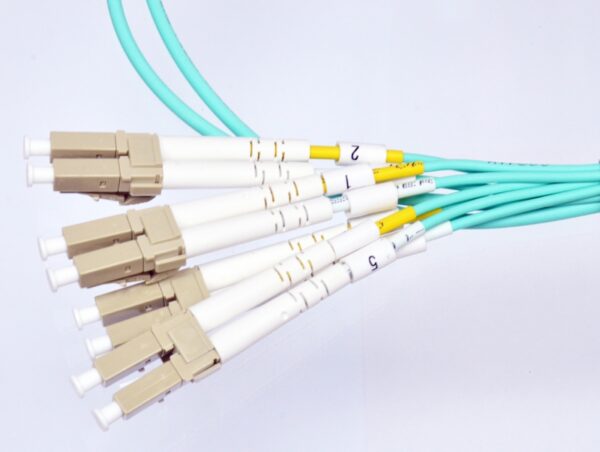 Харнес 8 волокон MPO(M)-LC duplex (G50-OM3) 1м - Зображення 4