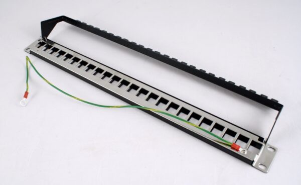 Патч-панель під 24 модуля Keystone (slim), 1U із заднім організатором, EPNew - Зображення 4