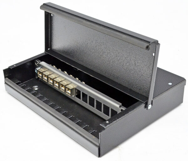 Точка консолідації 264x203x46 мм, під панель 10" — изображение 3