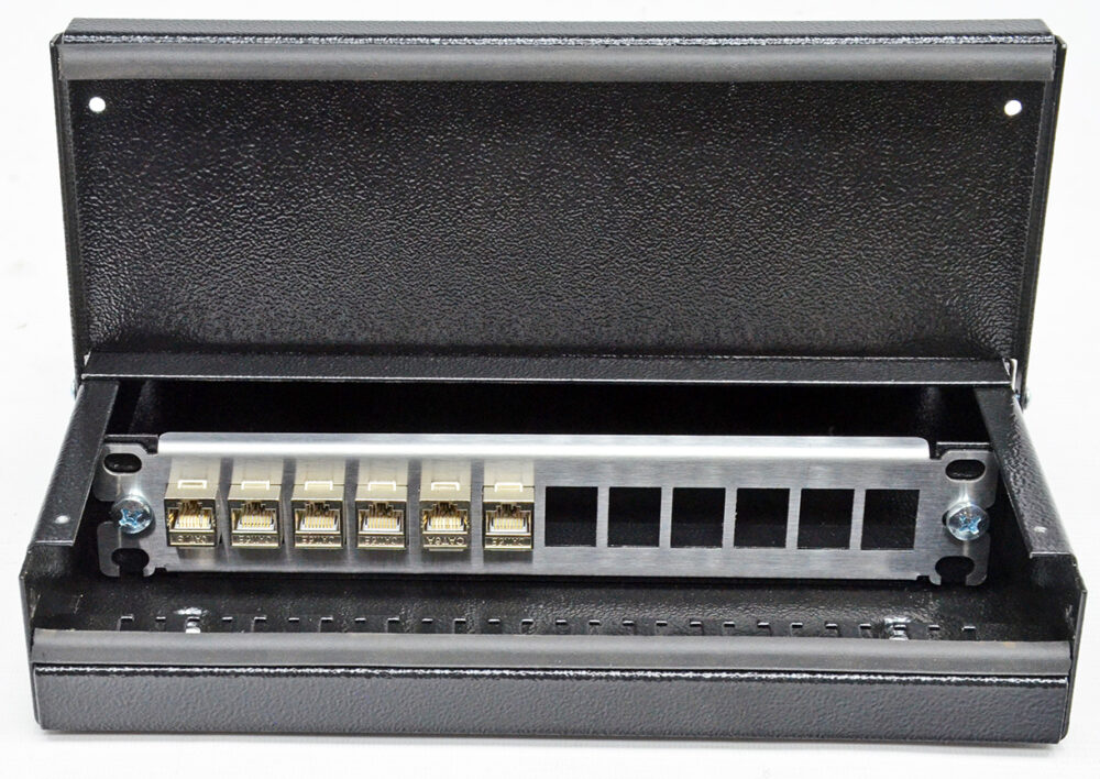 Точка консолідації 264x203x46 мм, під панель 10" — изображение 6