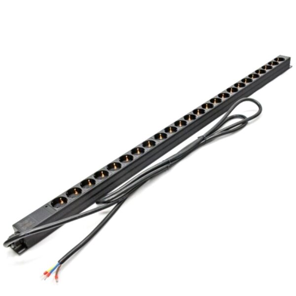 Блок на 24 роз. нім. станд., 32А, з індикат., шнур 3х4 мм2, 3 м